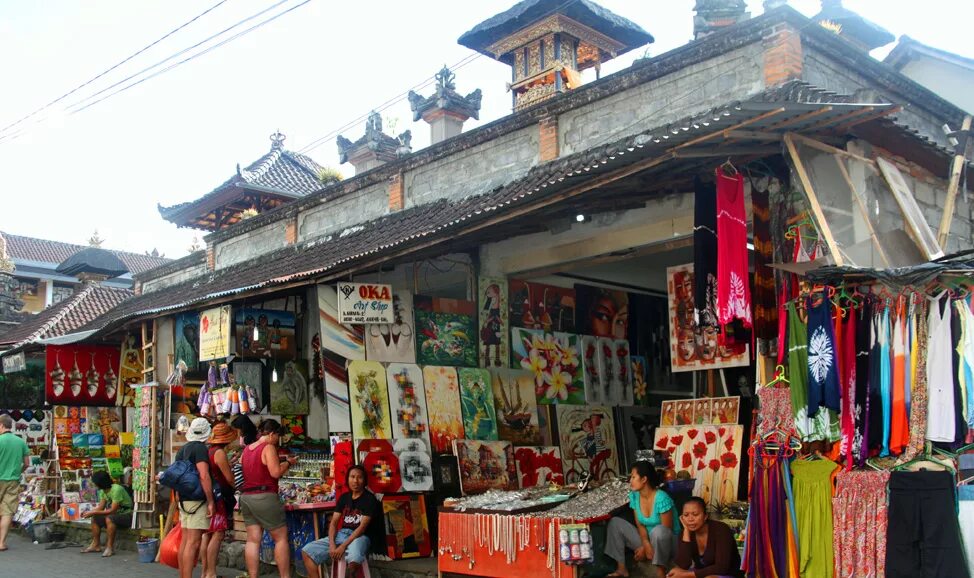 Бали улицы. Бали Ubud Market. Рынок Убуд Bali. Остров Бали деревня Убуд. Убуд Бали улицы.