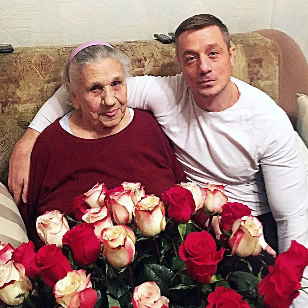 Сын актрисы любови полищук. Сын актрисы любови полищук. Актриса любовь полищук муж. Сын актрисы любови полищук. Сын любовь полищук.