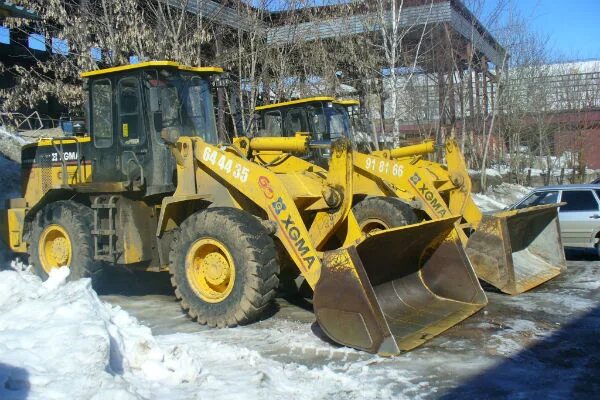 Работа погрузчик ижевск. Экскаватор погрузчик бизон. Работа погрузчик ижевск. 33. Водитель штабелера ричтрака.