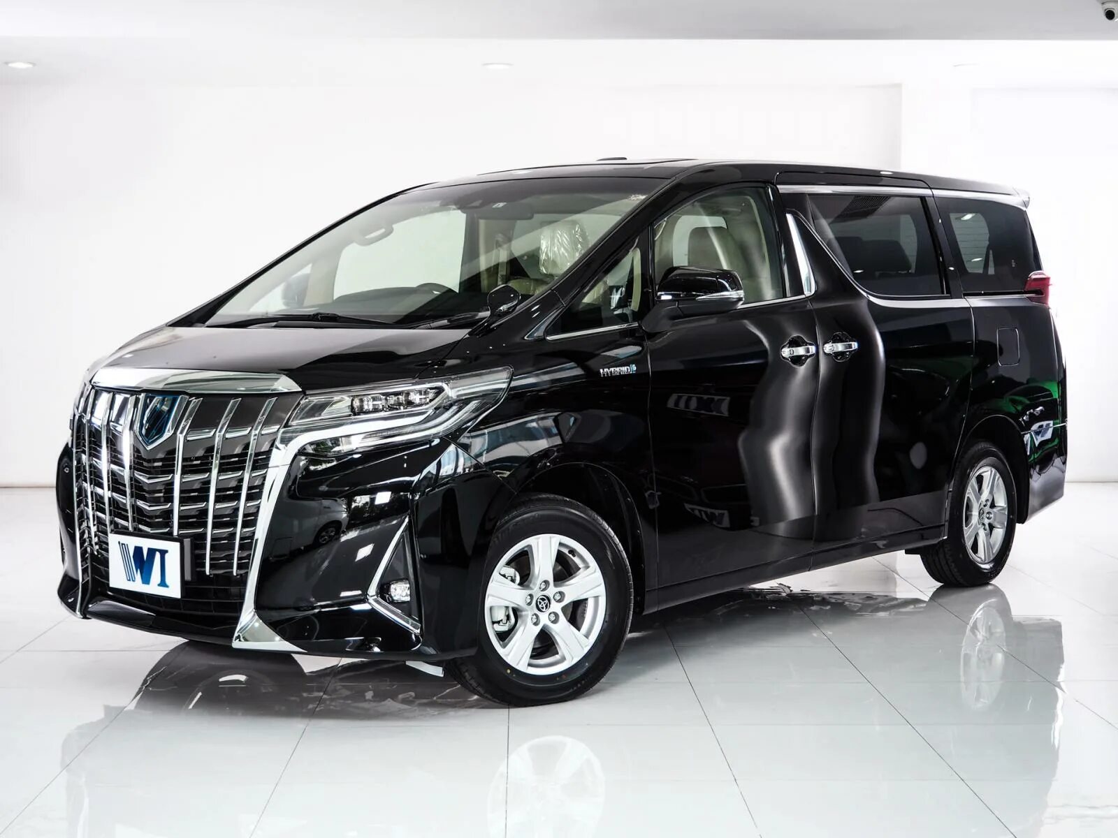 Тойота альфард 2.5 гибрид. Toyota Alphard 2020. Тойота альфард гибрид. Минивэн Тойота альфард 2019. Alphard гибрид