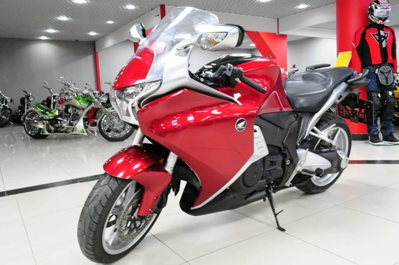 VFR 1200. Хонда ВФР 1200. Yamaha VFR 1200. Новая Хонда ВФР 1200. Хонда 1200 купить