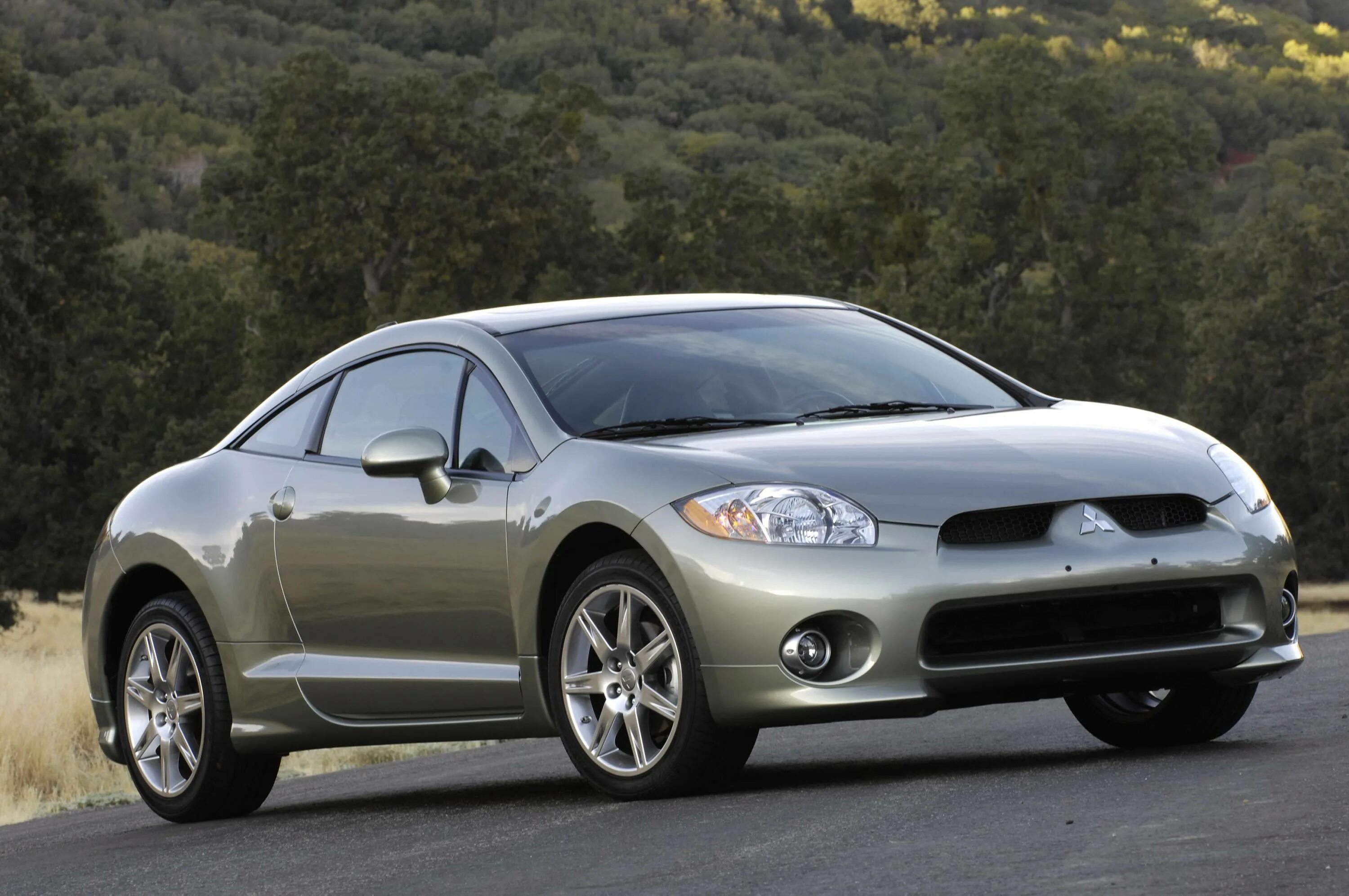 Мицубиси эклипс цена. Мицубиси Эклипс. Mitsubishi Eclipse Mitsubishi Eclipse. Mitsubishi Eclipse 4g. Mitsubishi Eclipse gt.