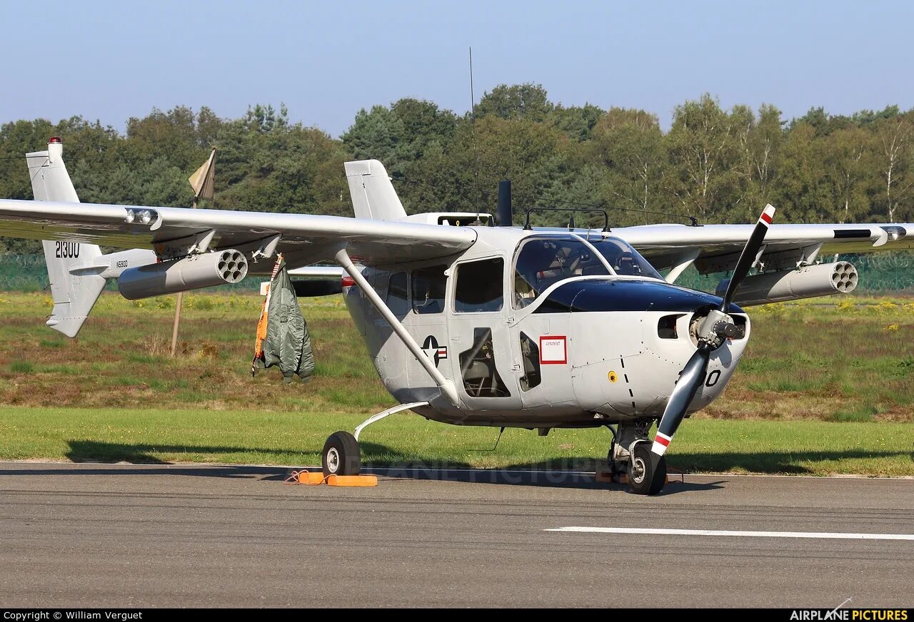 Private n. Cessna 337 Skymaster o-2. Cessna o-2a Skymaster. Cessna Skymaster во Вьетнаме. Cessna 337h Skymaster Gear up.