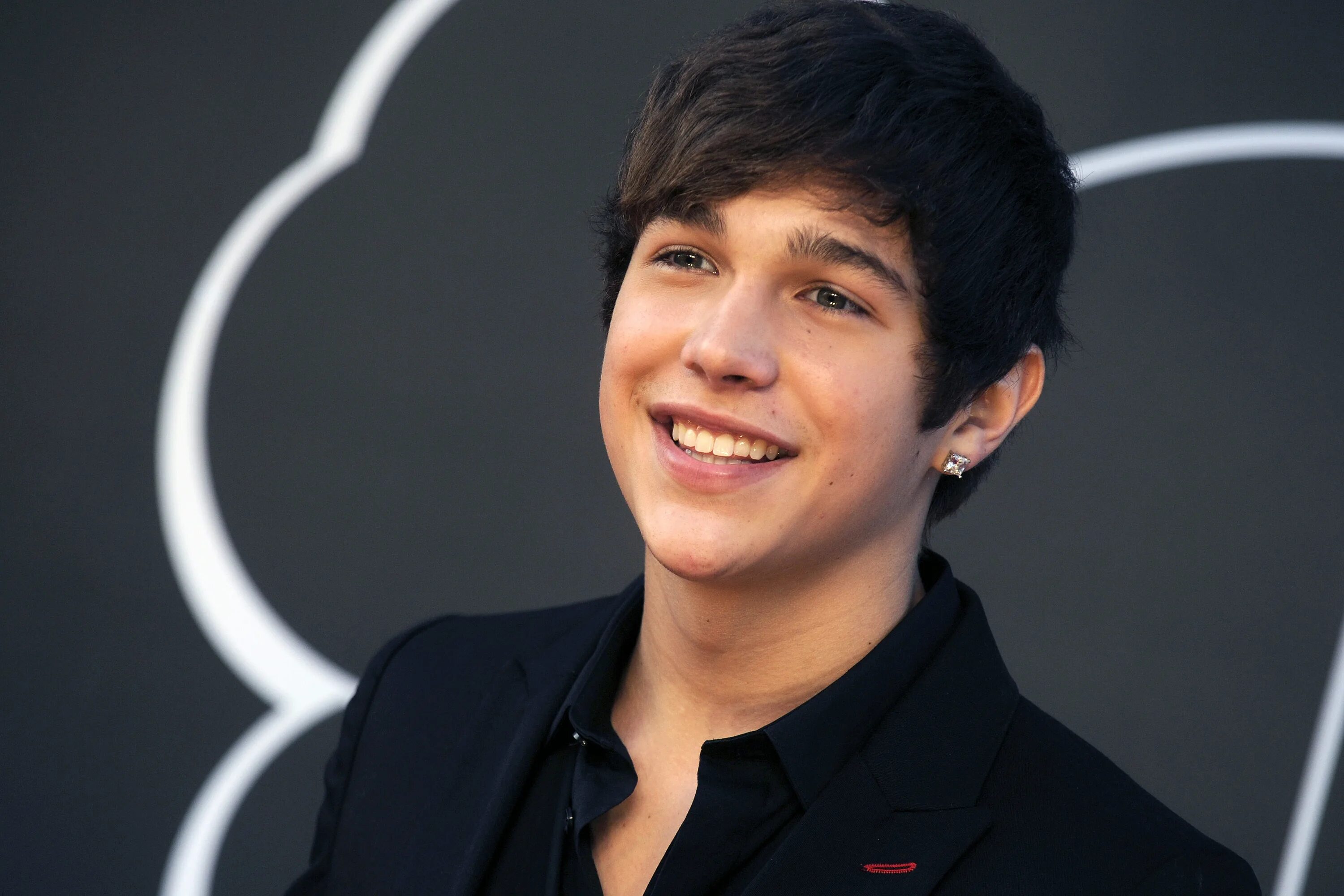 Сколько лет исполни. Austin Mahone. Остин Махоун 2022. Остин Махоун 2023. Austin Mahone - Kuntry.