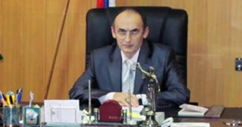 Батхиев магомед- сали курейшевич судья. Тутаев хусейн алиевич. Тутаев мэр города. Тутаев судьи. Тутаев судьи.