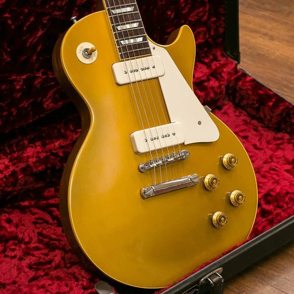 Les paul custom shop. Gibson les paul custom goldtop. gibson les paul gold top.