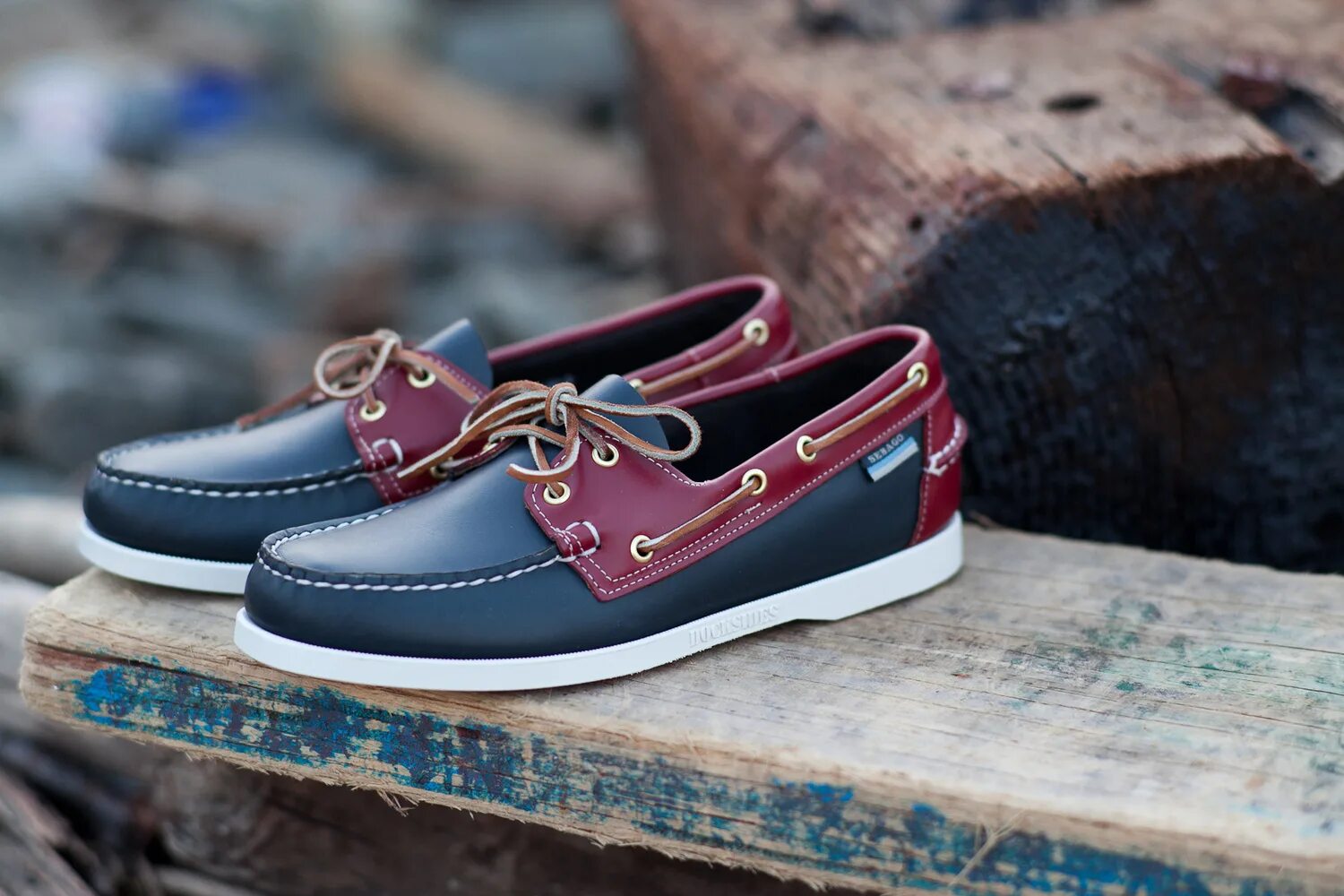 Топсайдеры женские купить. Sebago топсайдеры Docksides. Топсайдеры мужские Sebago. Топсайдеры Хаш папис. Топсайдеры Sperry 0717116.