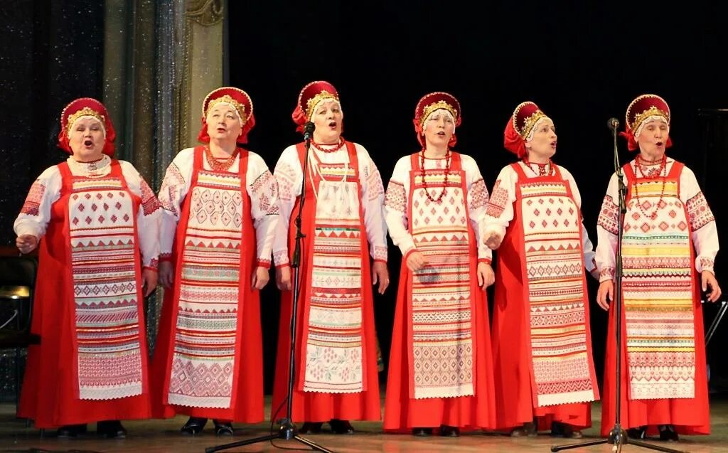 Художественная самодеятельность. Алатырь ансамбль. Ансамбль ивушка малыгино. Кружки художественного слова. Народный костюм в художественных коллективах.