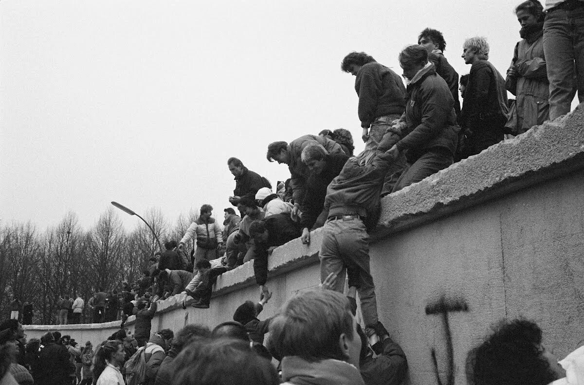 Сбежать в германию