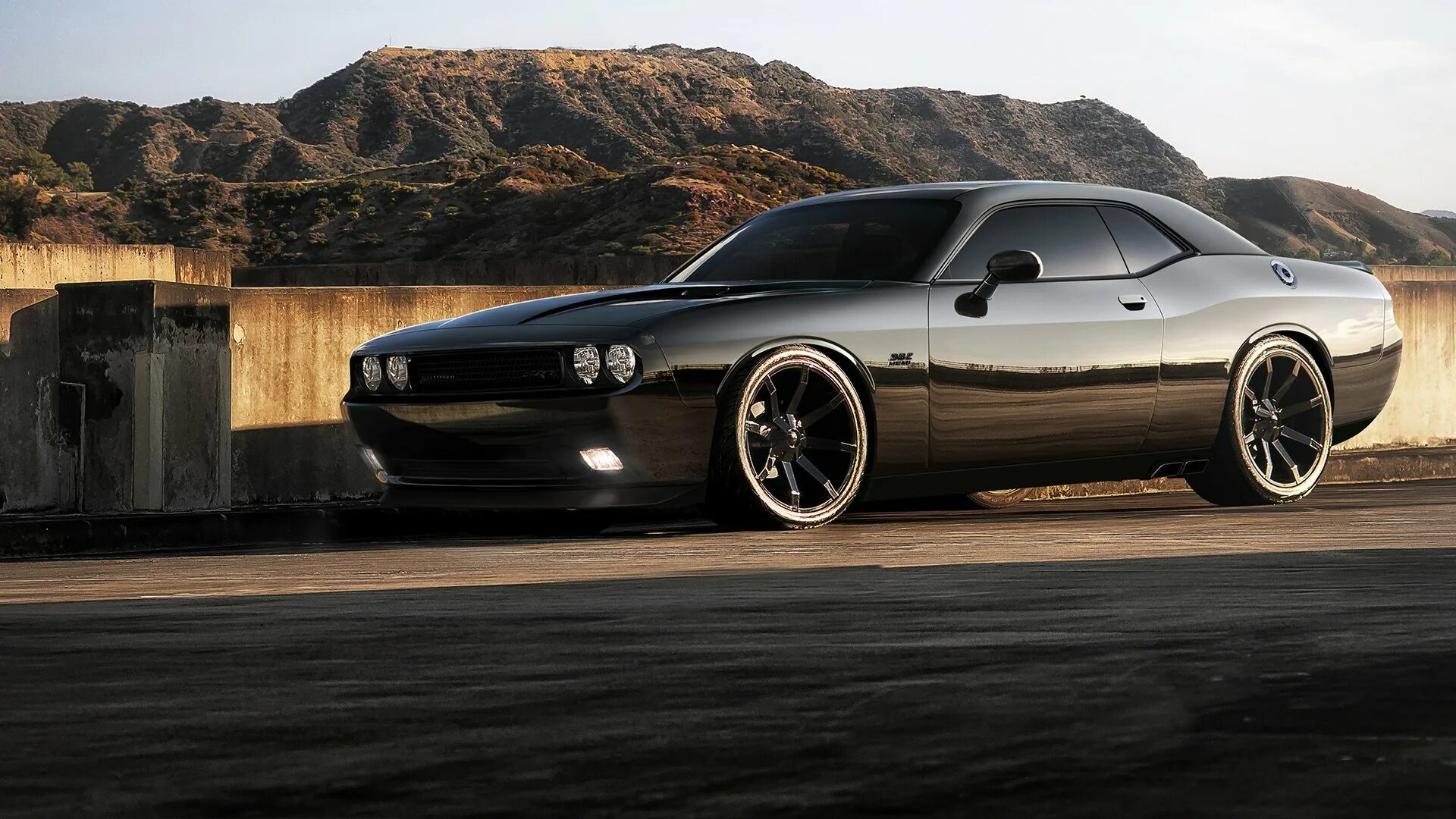 1024 768 8. Dodge Challenger srt8. Додж Челленджер 90х. Dodge Challenger srt8 Black. Додж Челленджер СРТ 9.