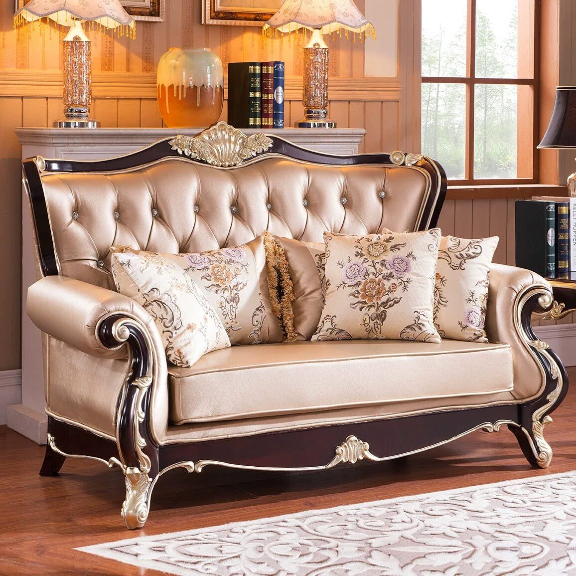 Красивые диваны. Шикарный диван. Красивый диванчик. Диван классика. Самые красивые диваны