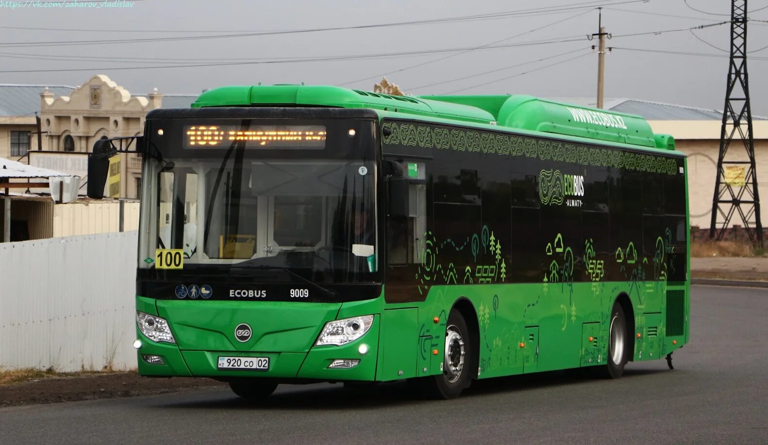 Астана алматы автобус. Автобусы Алматы. Алматинский автобус. 100 Автобус Алматы. 433 Автобус.