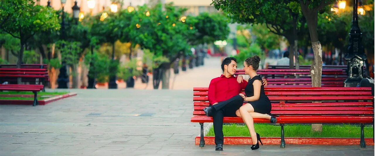 каток в парке красная пресня. парк горького и парк музеон. необычные романтические свидания. северный речной вокзал смотровая площадка. куда сходить с парнем погулять.