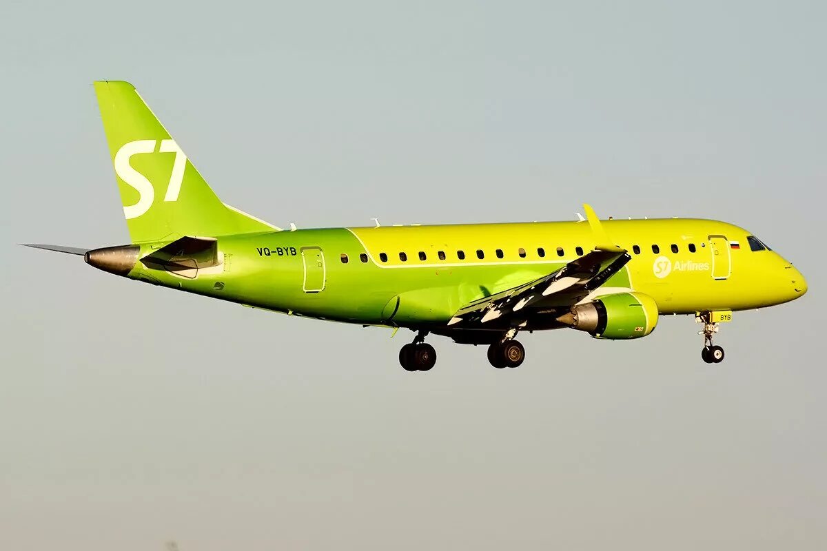 Embraer 170 s7. Эмбраер 170. S7 Airlines Embraer 170. Эмбраер 170 s7 Домодедово.