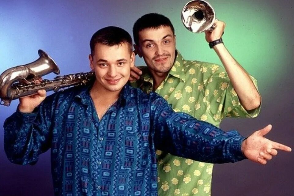 Группа наверх. Группа руки вверх 1995. группа руки вверх 1998. руки вверх сергей жуков 90е. руки вверх группа 90.