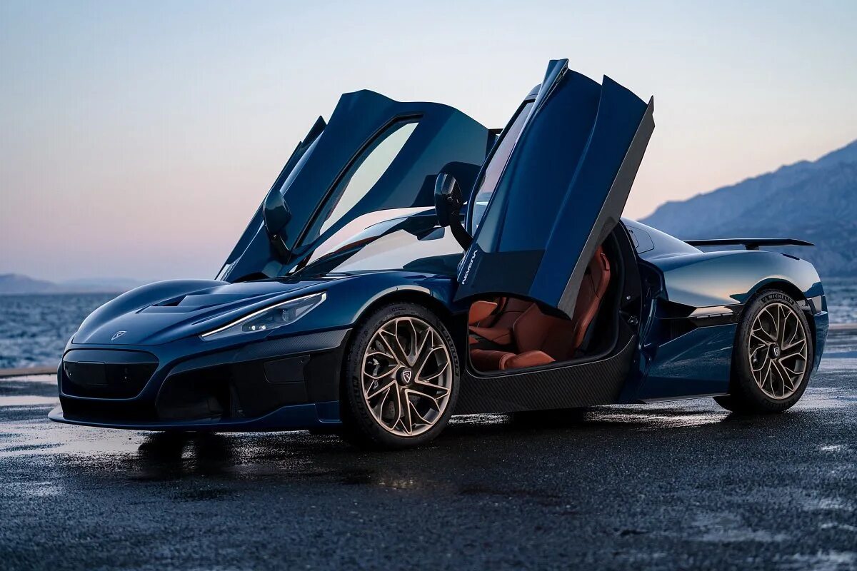 Машина римак невера. Хорватский электромобиль rimac. Невера машина. Машина rimac nevera. Хорватский электромобиль rimac.