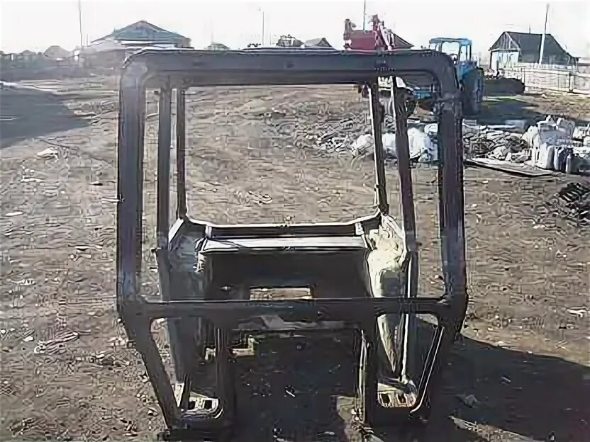 Мтз 80 ук большая кабина. Кабина мтз-80 малая. Кабина мтз 82 большая. Лестница кабины мтз 82. Новая кабина мтз 82.
