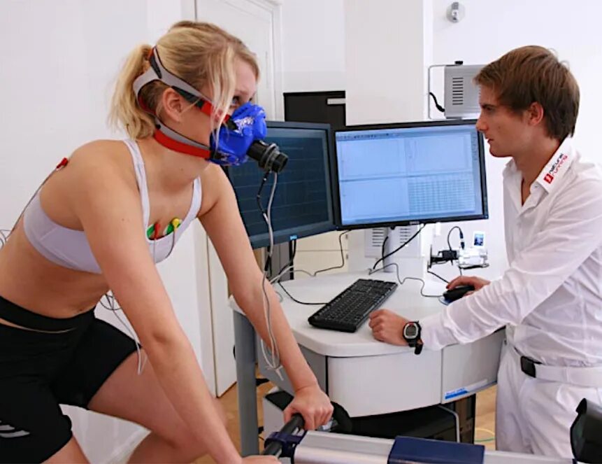 Исследование частоты дыхания человека. Измерение дыхания. Измерения частоты дыхания у спортсменов. Функциональная диагностика. Медсестра функциональной диагностики.