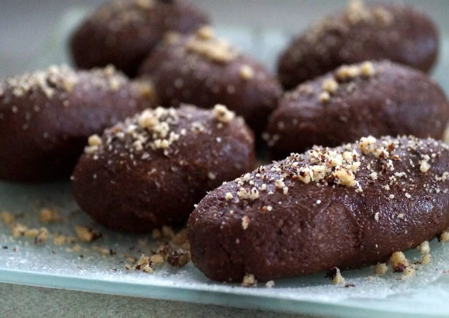 пирожное "картошка". пирожное "картошка". пирожные картошка. пирожные картошка из печенья. пирожное картошка вылепляем.