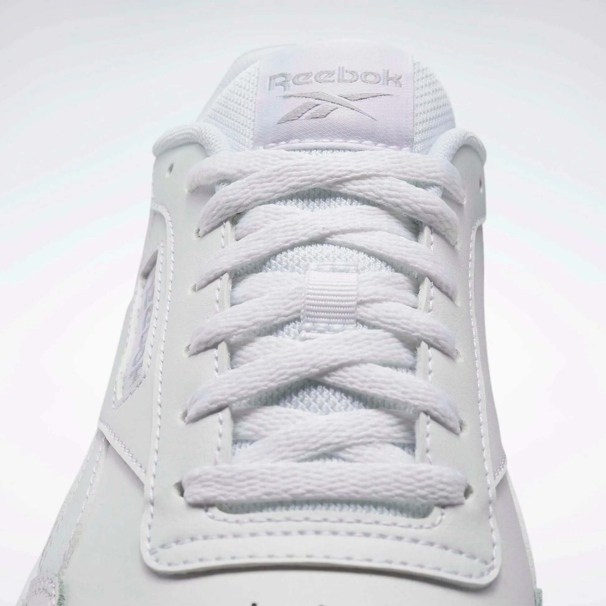 Reebok court advance clip. Кеды Reebok Court Advance. Кроссовки взрослые Reebok Court Advance. Reebok Court Advance CNVS кроссовки мужские. Кеды женские Reebok Court Advance.