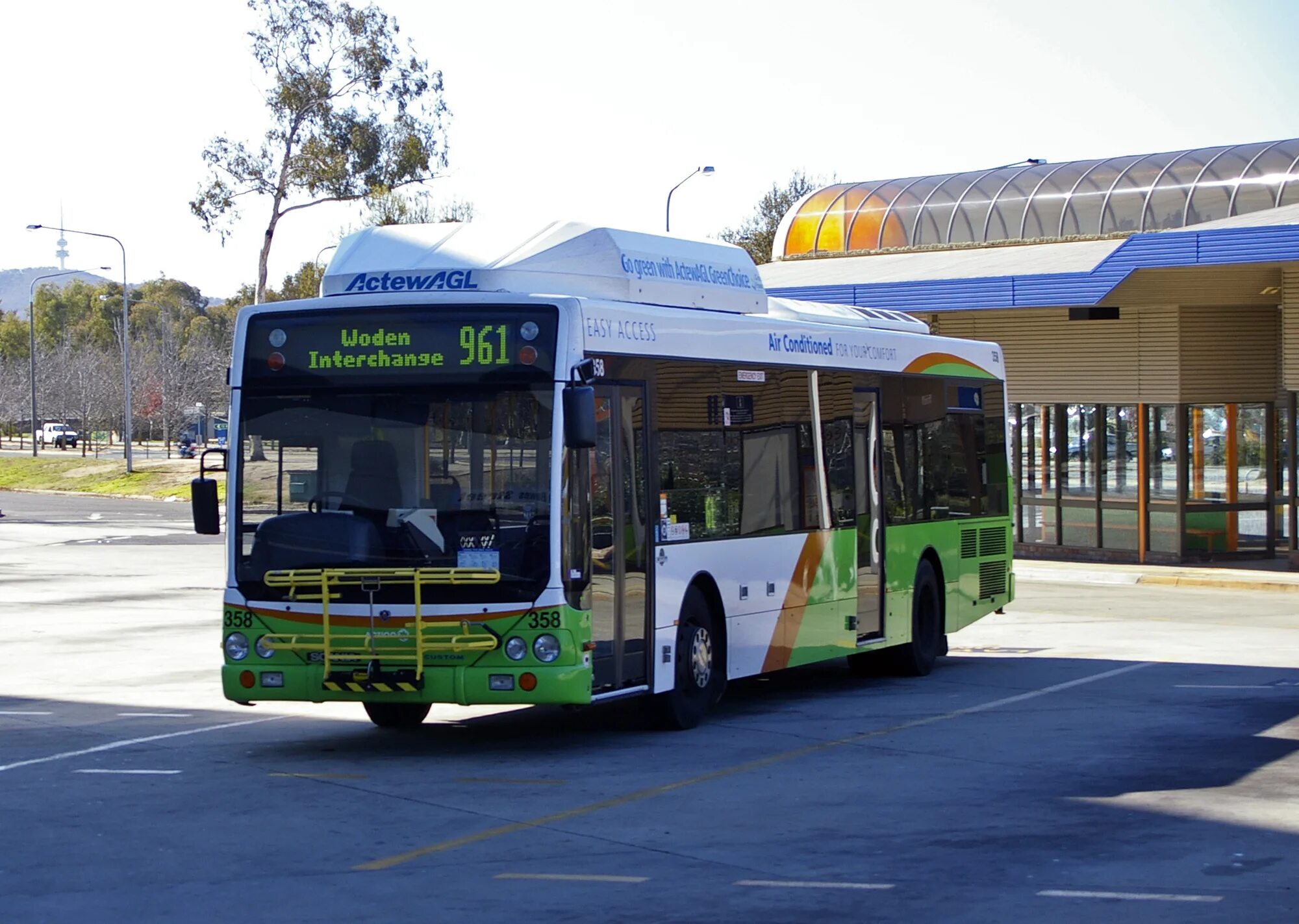 White bus. Рено action bus. Scania l94ub ness city. Канберра общественный транспорт. Avtobus 716-л2.