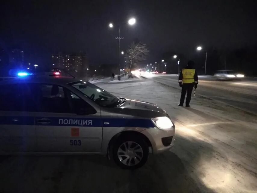 Гибдд копейска бортовой номер 501. Дпс копейск. Рейд гибдд. Гаи копейск. Сотрудник гибдд.