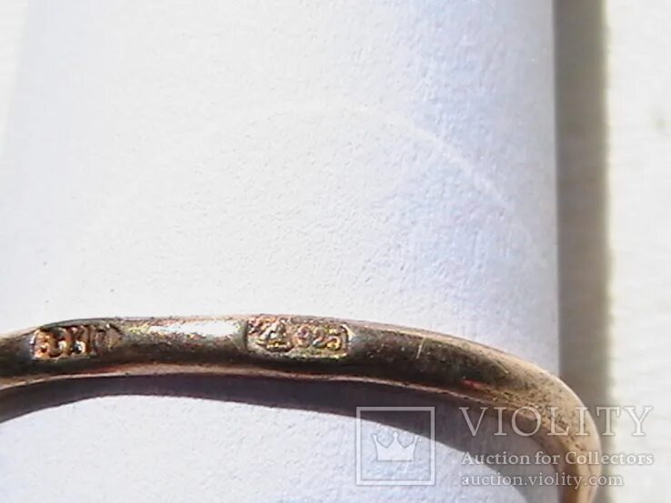 Фарфоровый завод пролетарий ссср. Клеймо кораблик. Клеймо кораблик. Клеймо ладьи фарфорового завода. Клеймо на фарфоре в виде кораблика.