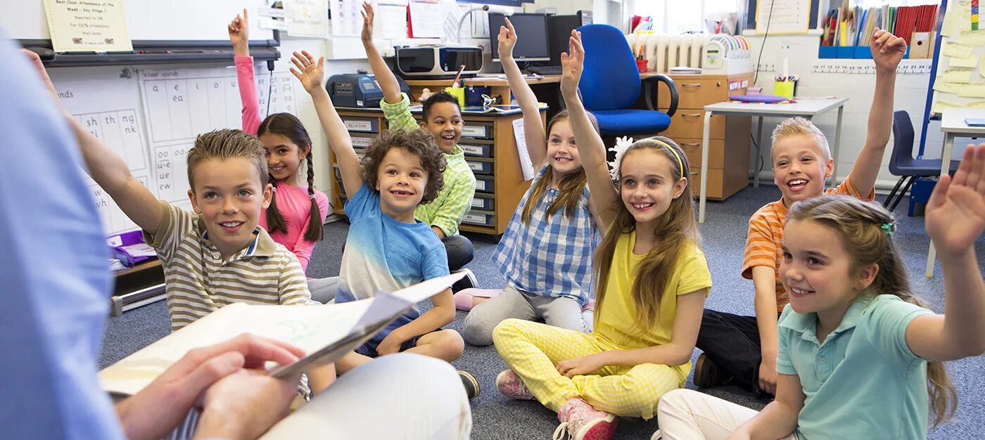 Are there children in the class. Are there children in the class