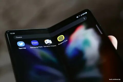 Внутренний экран fold 3