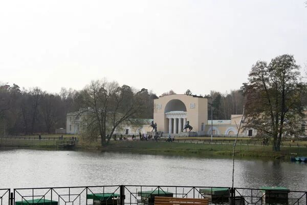 Кузьминки экскурсии. Парк кузьминки пиликин. парк рязанский проспект. кузьминки парк 6 с2. парк кузьминки экскурсия.