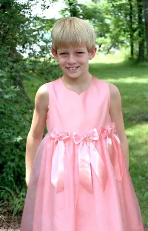As a mom, I always let my daughter choose any outfit she wants. It's harder, but