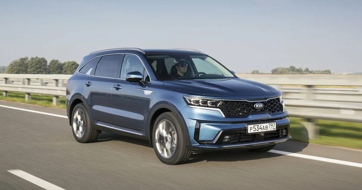 Kia показала обновленный Sorento на официальных фото. Первые фото салона - Росси