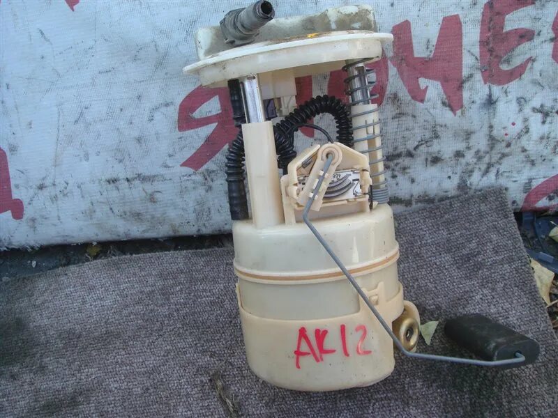 Насос nissan. 6. Насос nissan. Насос nissan. Топливный насос nissan liberty rm12.