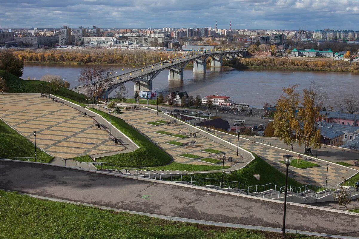 Видео купить в нижнем новгороде. Федоровская набережная Нижний Новгород. Бермы на набережной Федоровского. Набережная Федоровского Нижний Новгород Бермы. Федоровского улица Федоровского набережная.