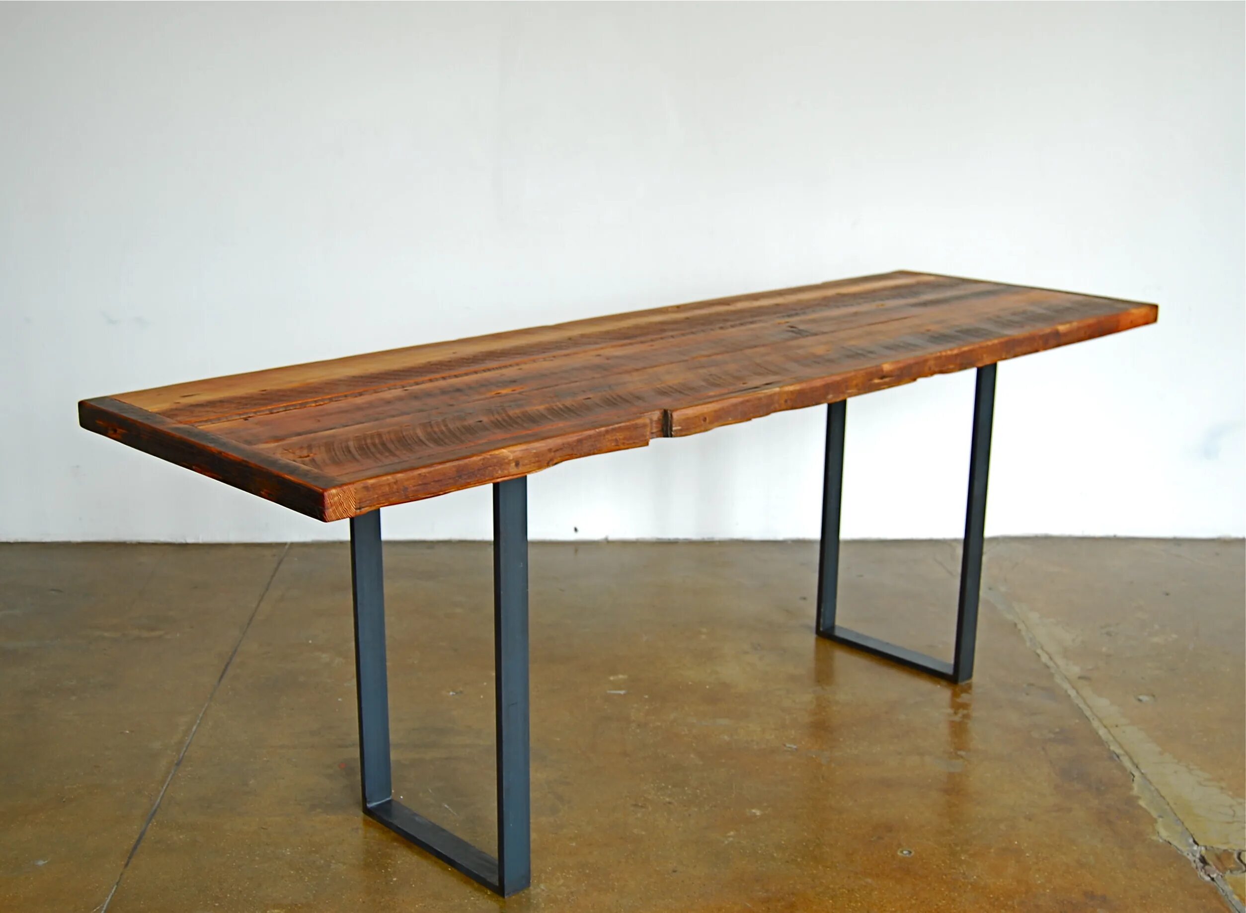 Table pin