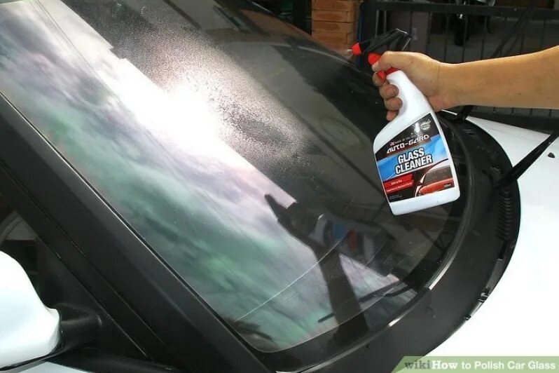 водяные камни на стекле автомобиля. водный камень на кузове автомобиля. как оттереть известковый налет со стекол. средство от известкового налета. средство от разводов на стекле аквариума.