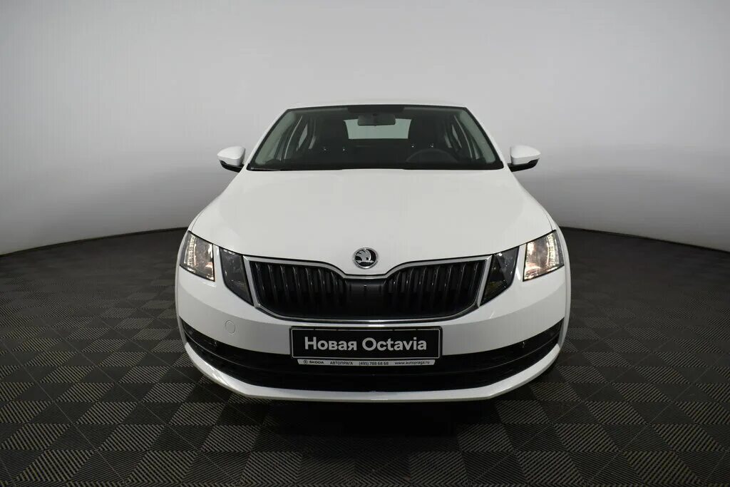 Стекло skoda octavia. Skoda Octavia a7 Restyling. Новая Октавия а7. Škoda Octavia a7 Рестайлинг. Skoda Octavia a7 2017.