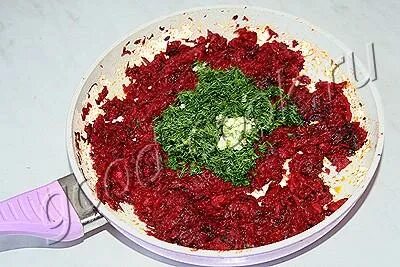 Икра из свеклы и моркови жареная