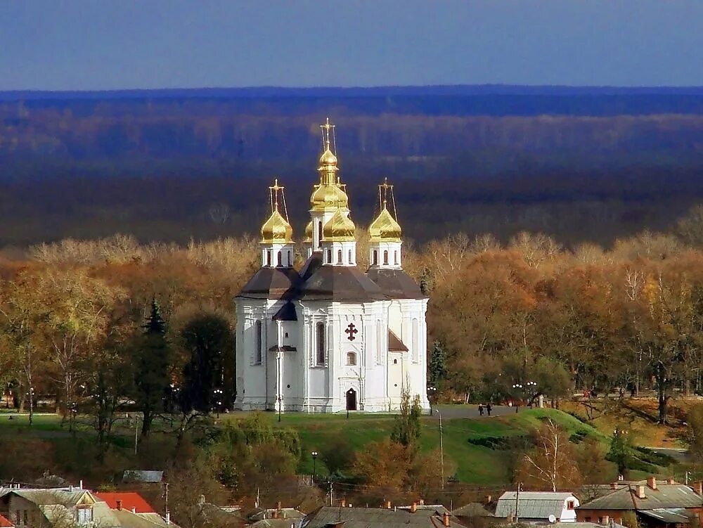город чернигов украина. дом лизогуба в чернигове. суспильный чернигов. троицкая церковь густинского монастыря в черниговской. спасо-преображенский собор в чернигове.