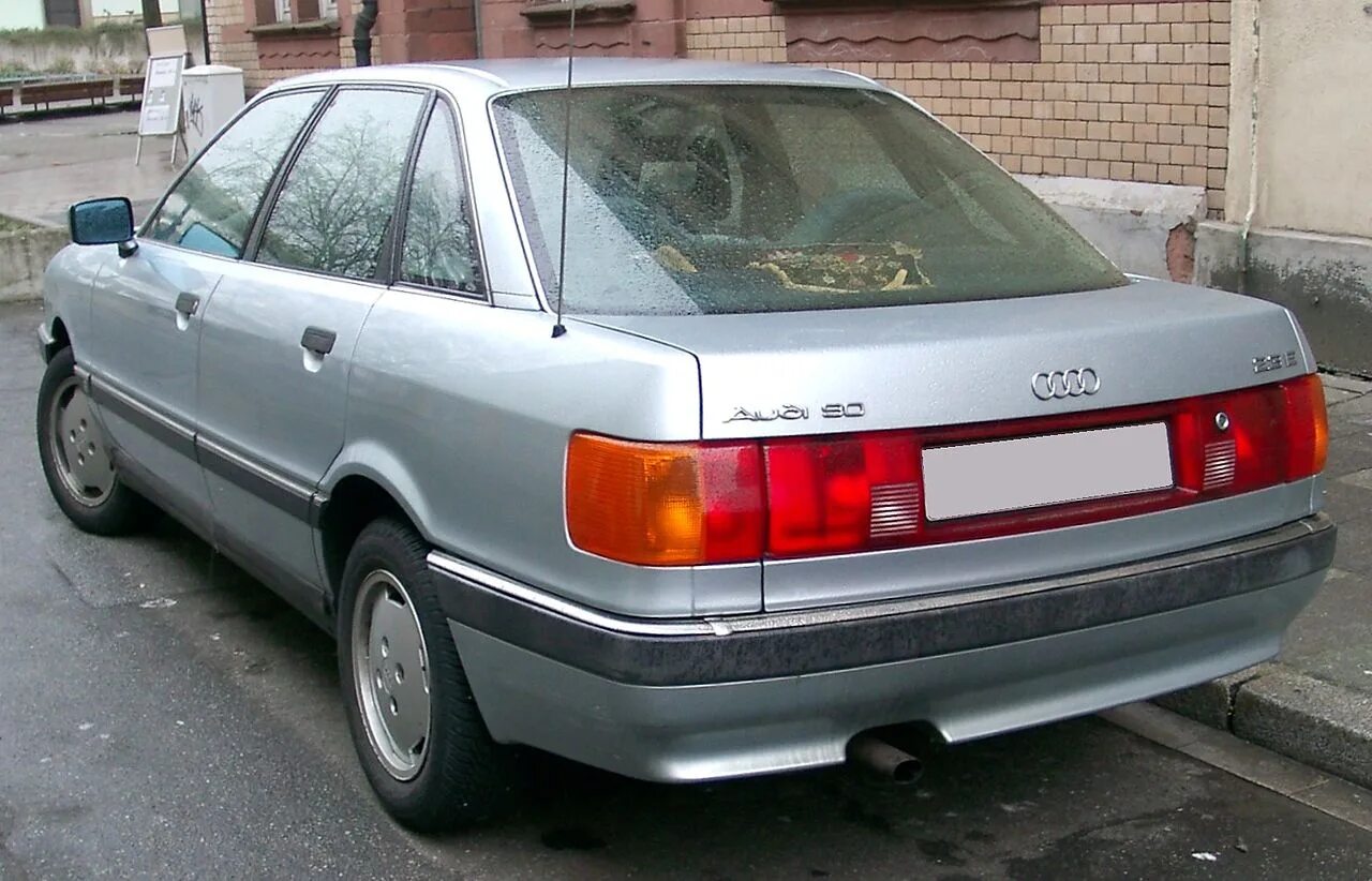 Купить ауди 90. Audi 90 универсал. Audi 90 b3. Audi 90 II (b3). Ауди 90 1995.