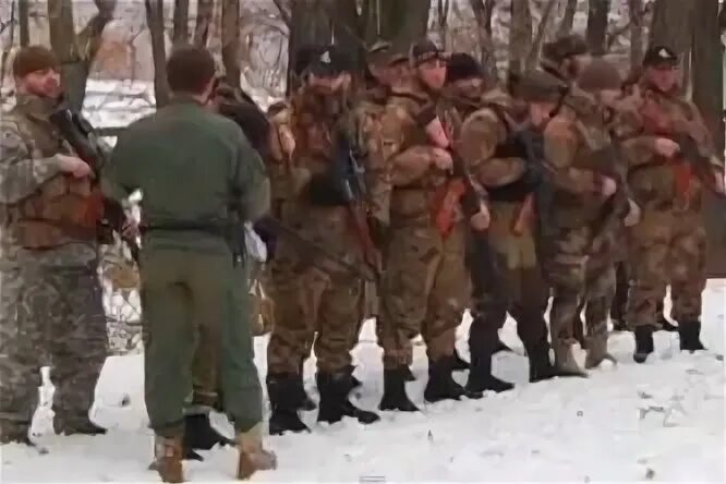 Кадыров и пленный азовец. Всу кадыровцы. Фотография кадыровцов. Кадыровцы тик ток войска. Кадыровцы в плену курск.