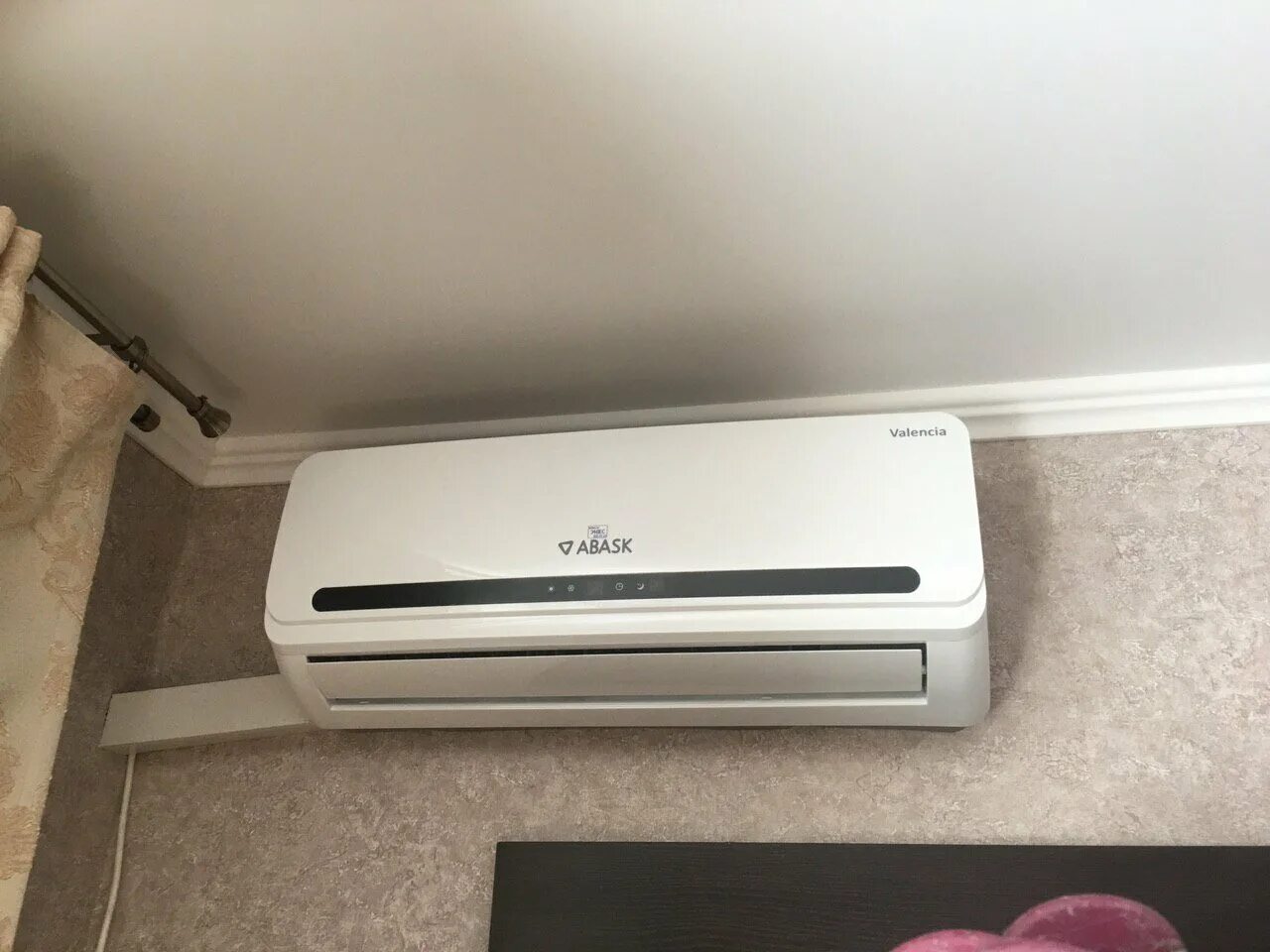 Сплит система tosot t09h-su1/i-w / t09h-su1/o. Сплит-система lg b09ts. Сплит-система t09h-slyr/i/t09h-slyr/o. Сплит-система monlan mh-12 12k btu. Сплит-система electrolux eacs-09hat/n3.