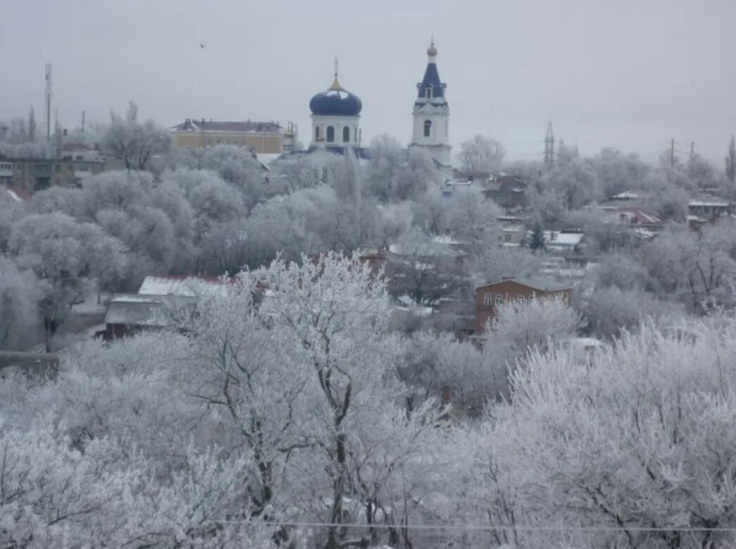 Новочеркасск зима. Новочеркасск зимой. Снег в Новочеркасске. Пасмурная зима Новочеркасск.