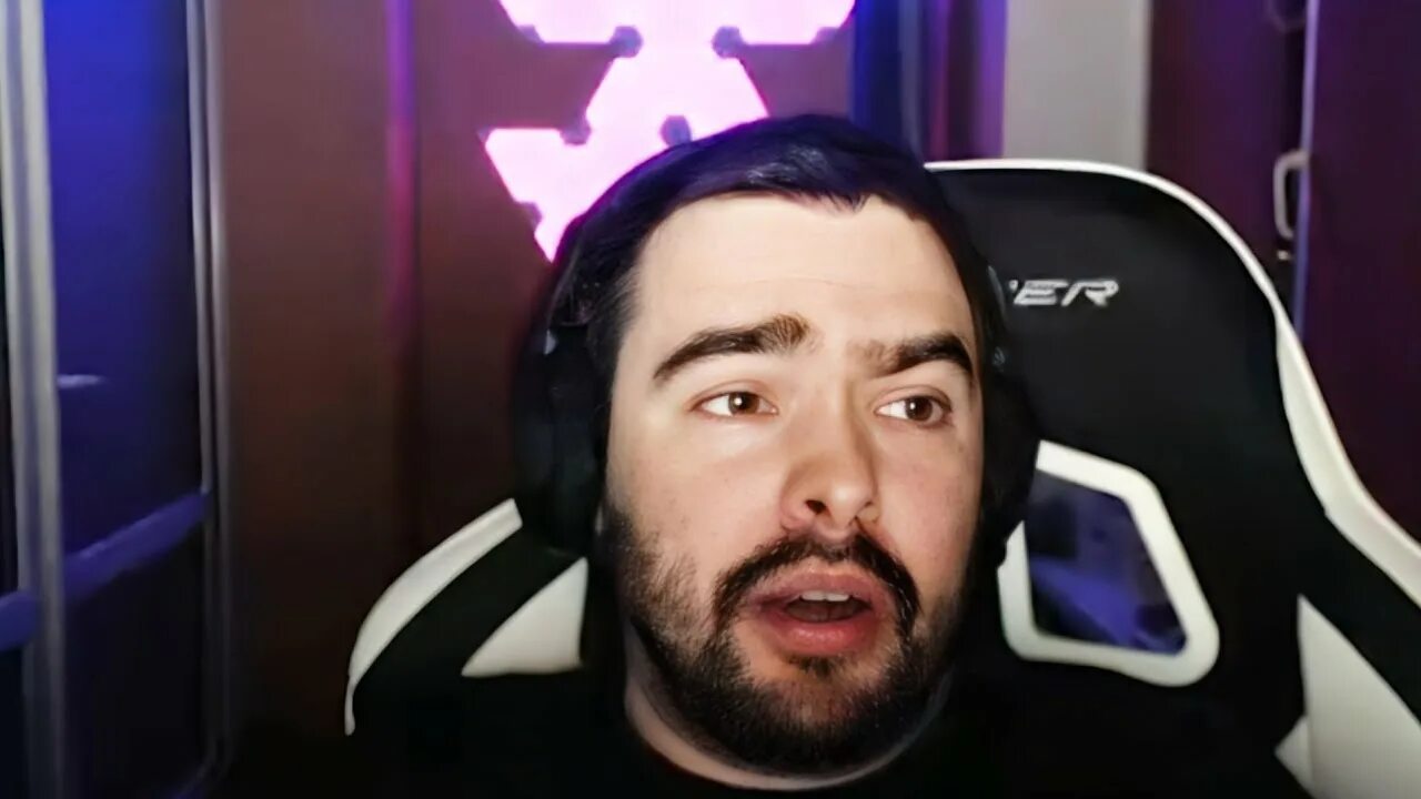 Stray ютуб. Стрей зихте дрихте. Stray228 лицо. Stray dota 2. Stray228 porsche.