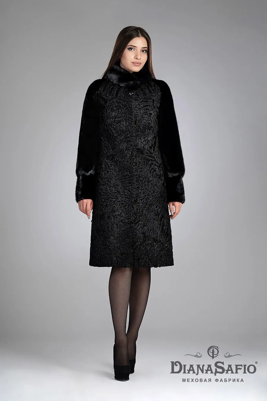 Шуба из каракульчи пятигорская фабрика. Пятигорские каракулевые шубы. Роберто шуба пятигорской фабрики. Каракульча марко варни. Пятигорские каракулевые шубы.