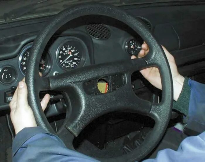 Как снять руль на классике Руль 2108 или 2110 Lada 21099, 1,5 л, 1999 года аксессуары DRIVE2