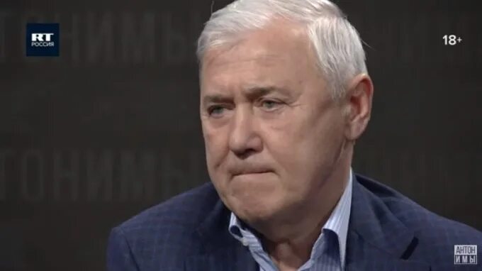 News politics. Ютуб главная страница политика. Ютуб политика последние. Политические оьрщревптели. Ютуб политика.