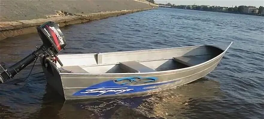 Алюминиевая лодка 380. Лодка моторная windboat-38m. Лодка лотос 380. Лодка виндбот 38м. Алюминиевая лодка 380.