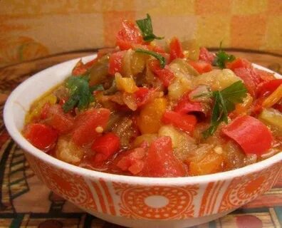 Перец с овощами тушить