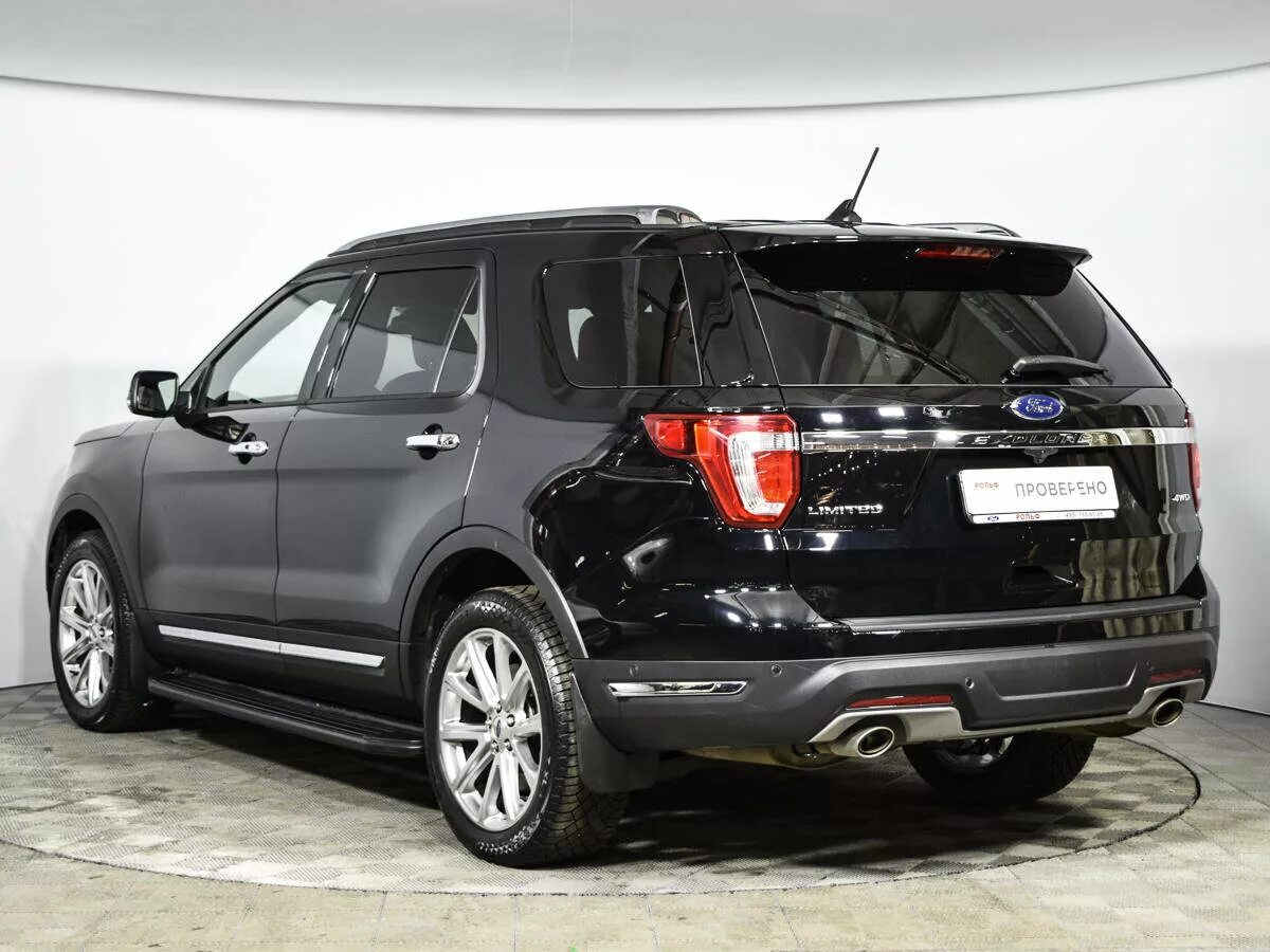 Эксплорер 5 рестайлинг. Ford explorer 5 2018. форд эксплорер 5 поколения рестайлинг. форд эксплорер 5 рестайлинг черный. форд эксплорер 2018 черный.